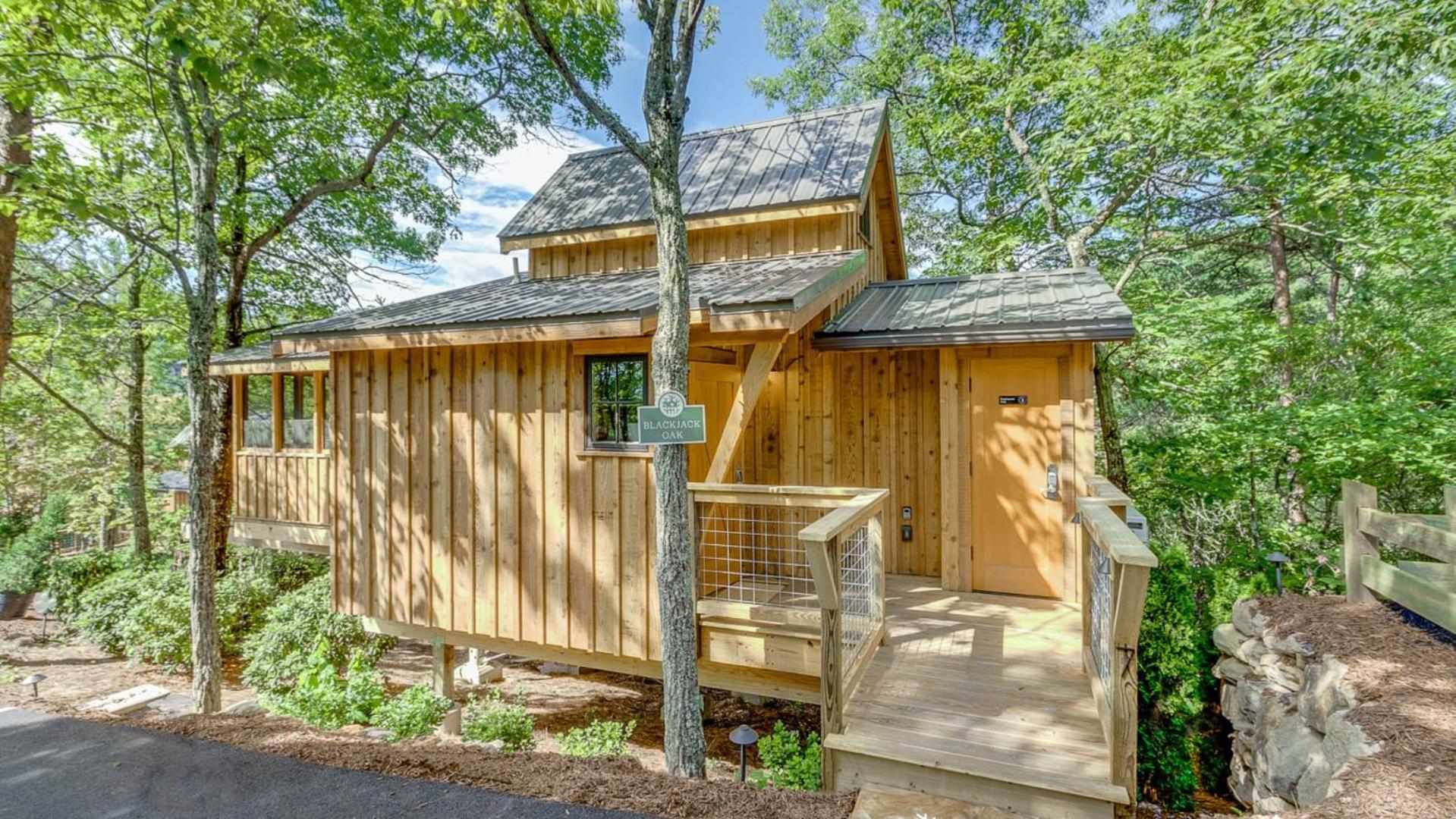 The Blackjack Oak In Treehouse Grove At Norton Creek Gatlinburg Eksteriør billede
